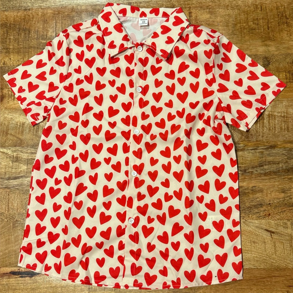 SHEIN Short Sleeve Heart Button Front Shirt NIB